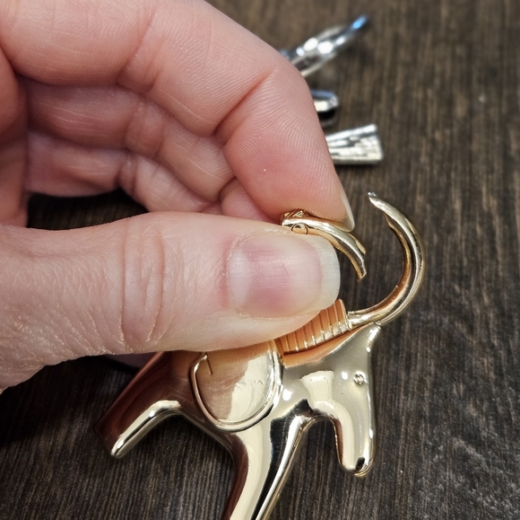 NEW Winged Horse Bag Charm | Gold or Silver Metal 🥳 - Picture 7 of 11